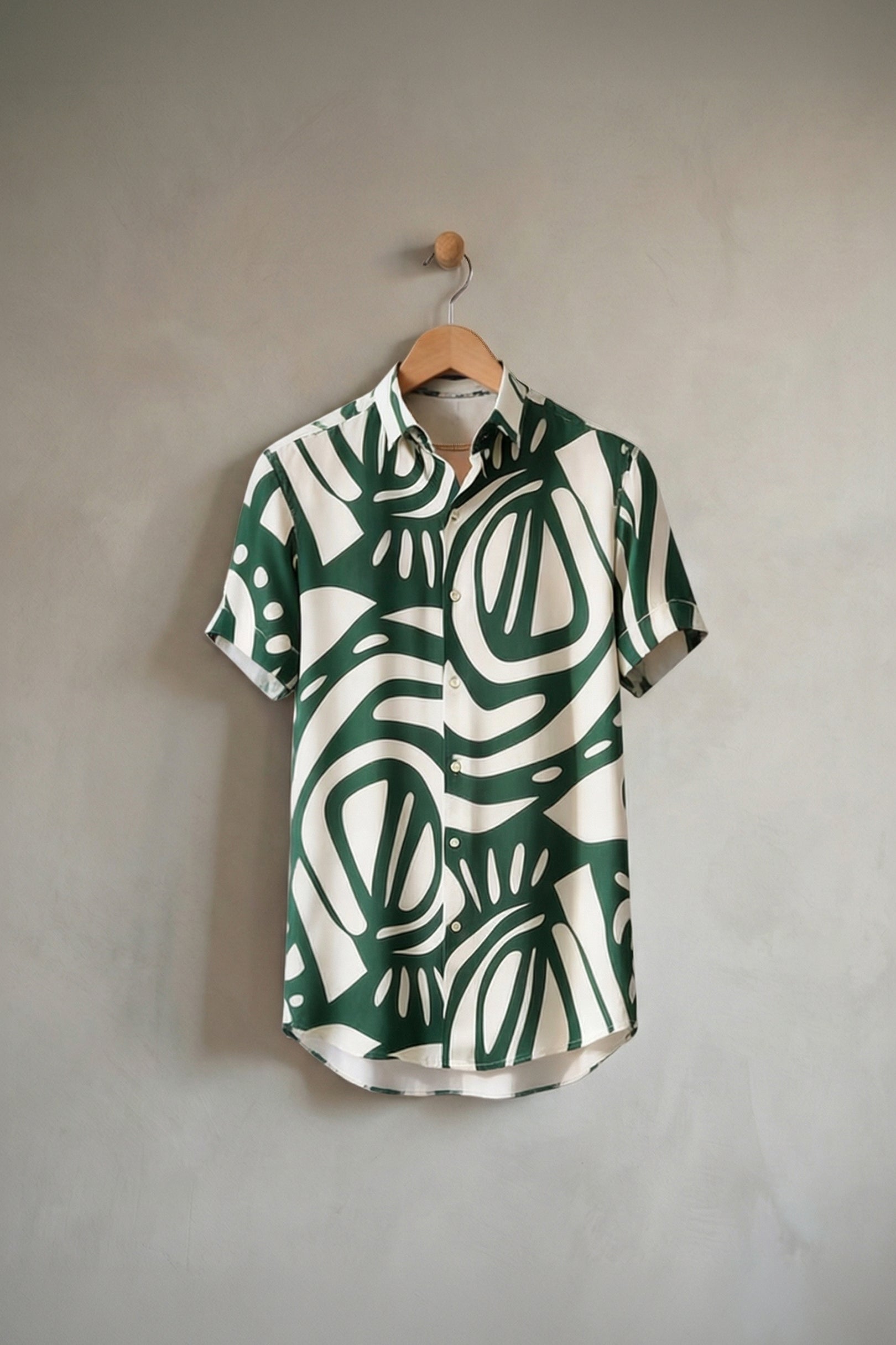 LEAFY Shirt
