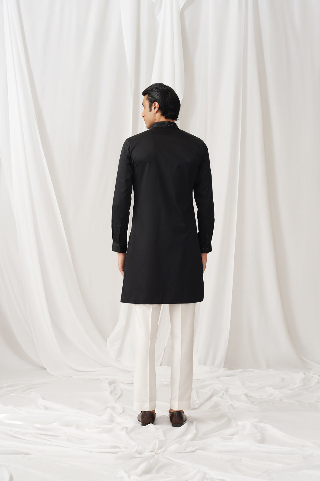 Niche Black Kurta
