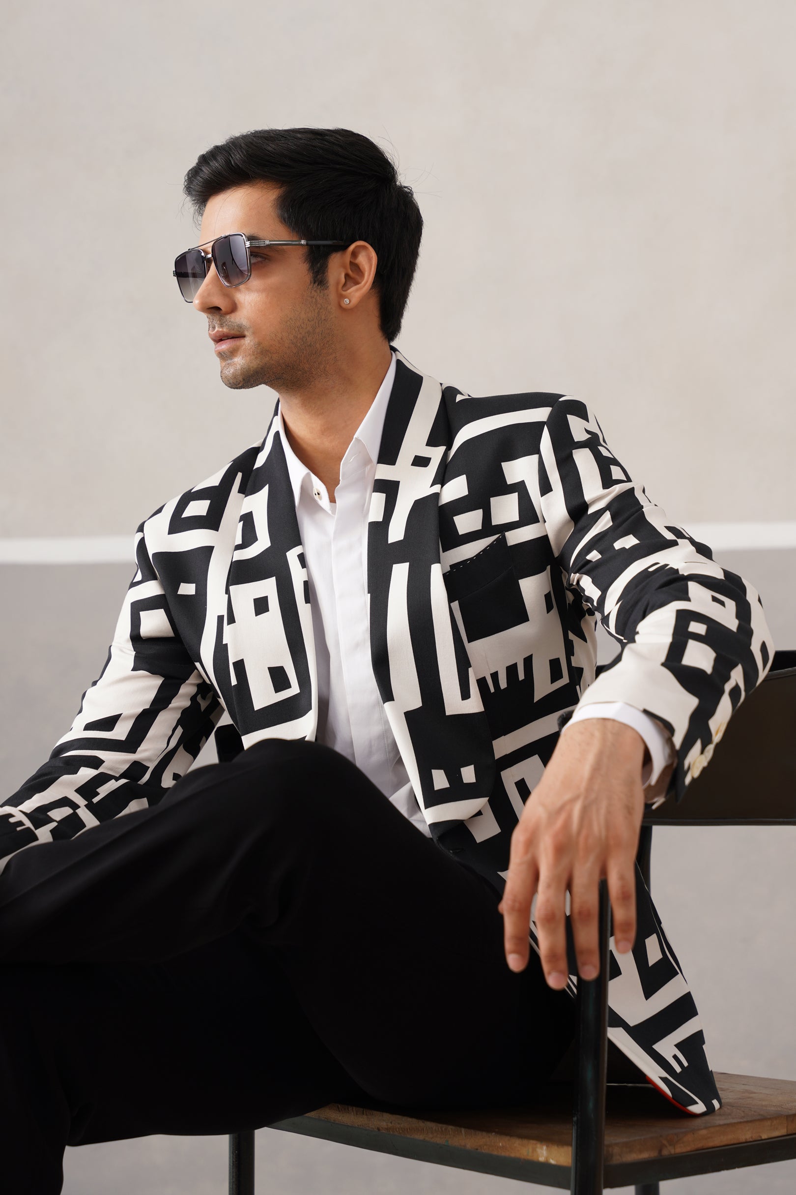 Barun Sobti in B-W JACKET