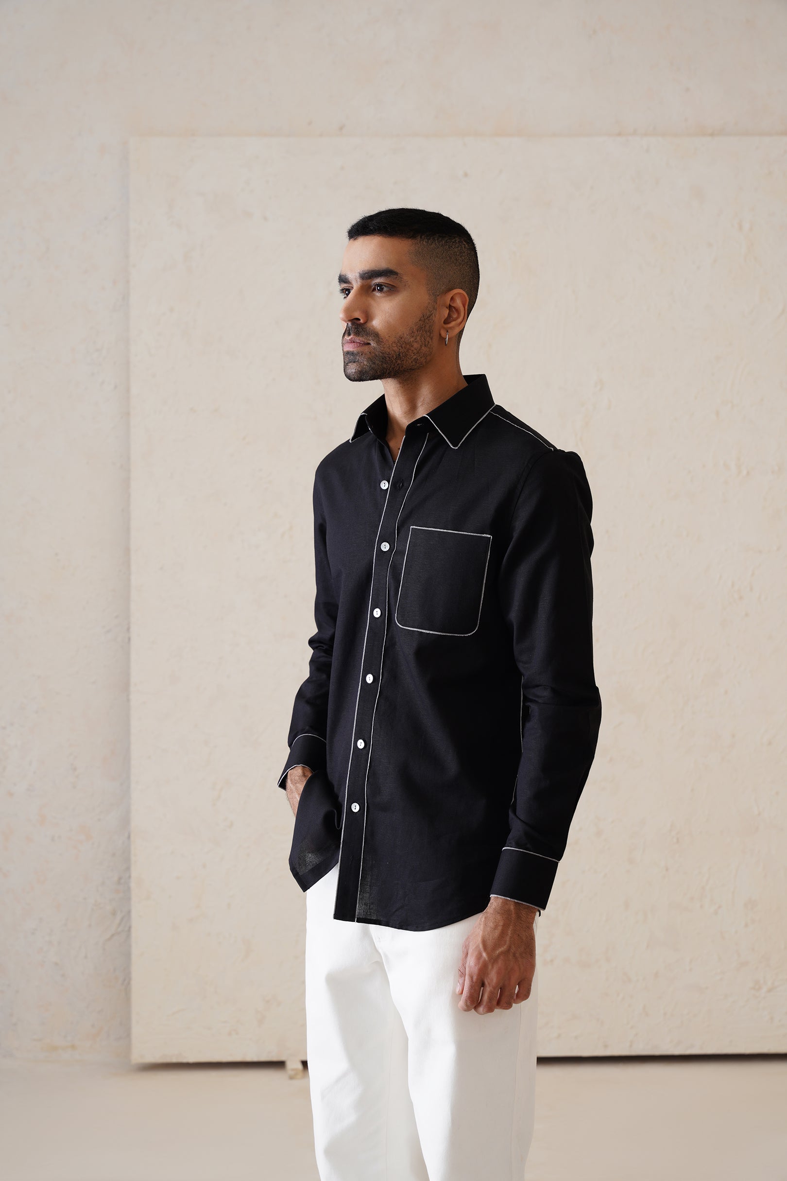 BLACK RAW EDGE SHIRT