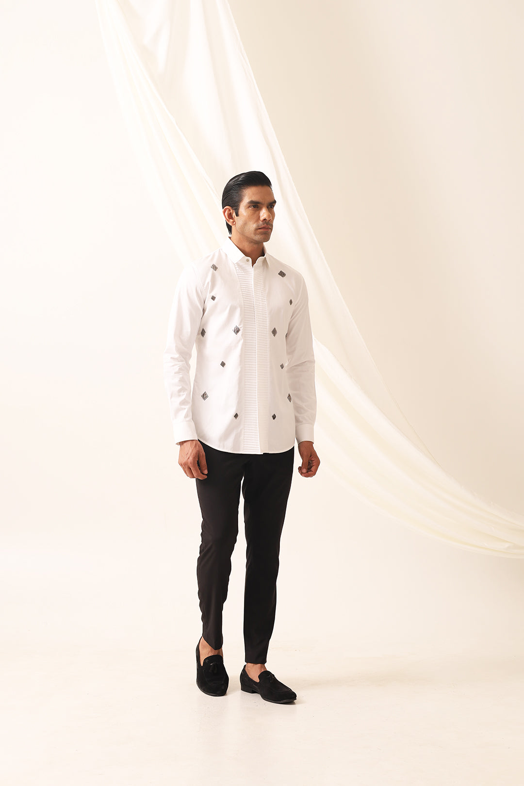 BOOTI SHIRT WHITE