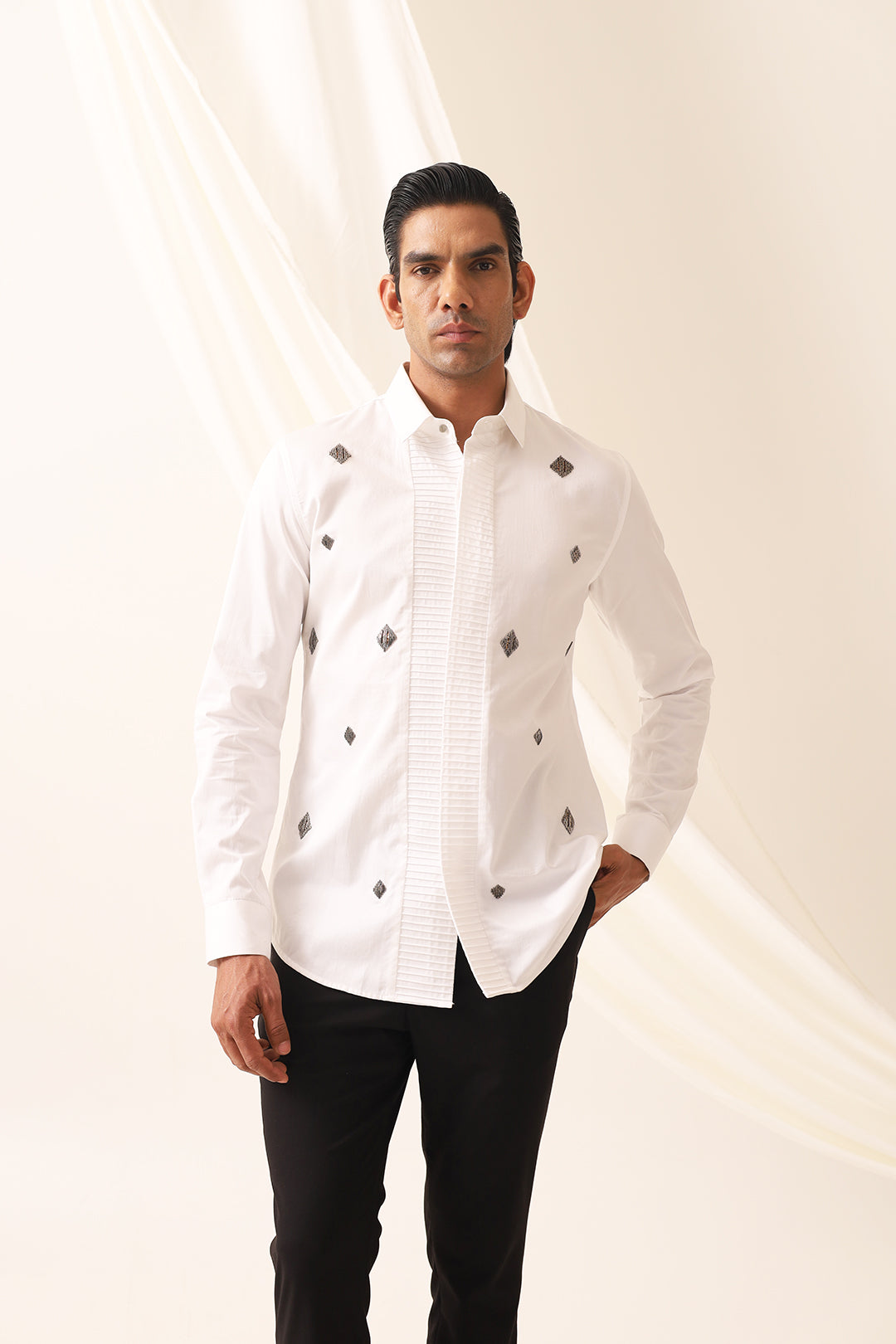 BOOTI SHIRT WHITE