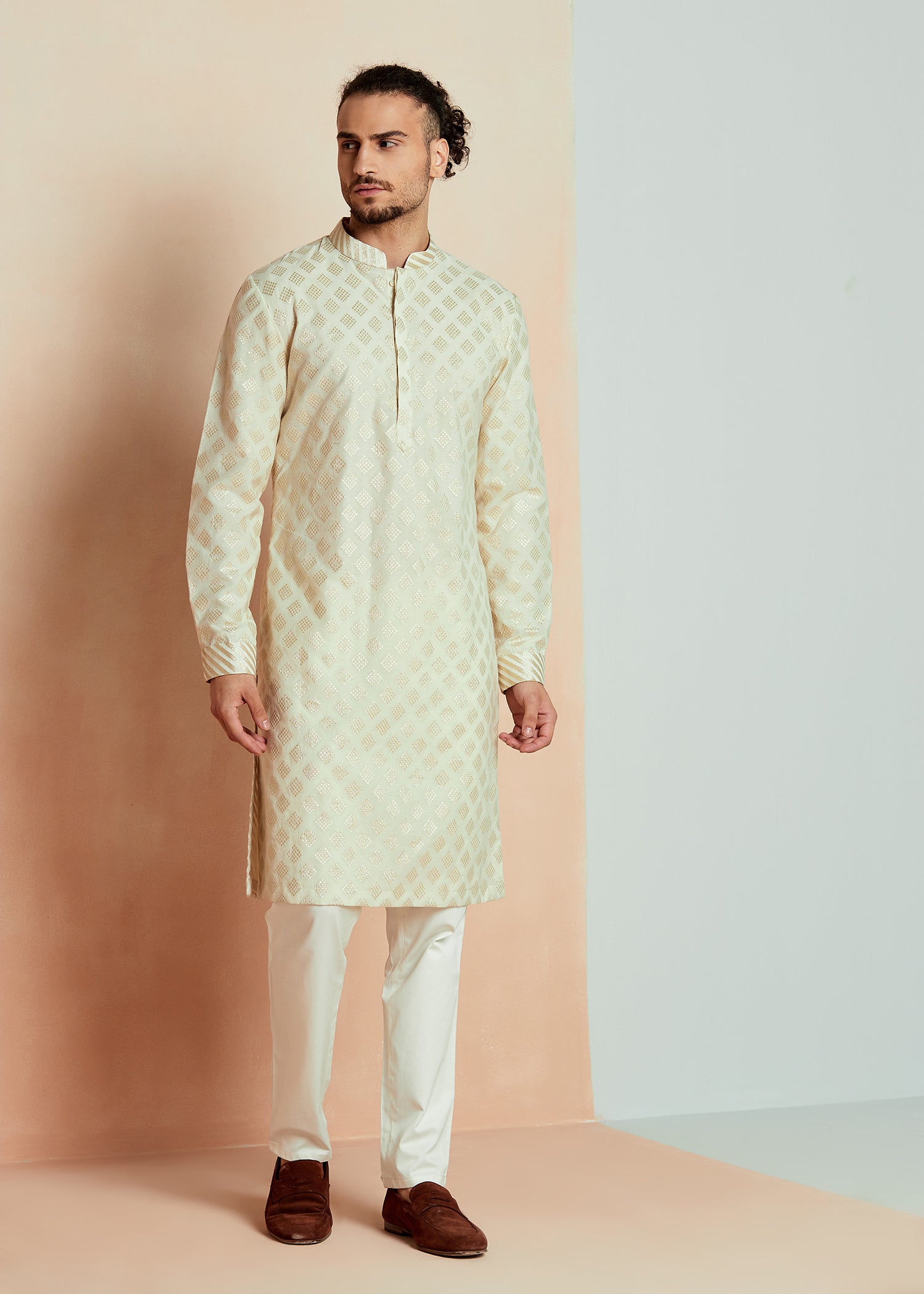 Diamond Booti Kurta