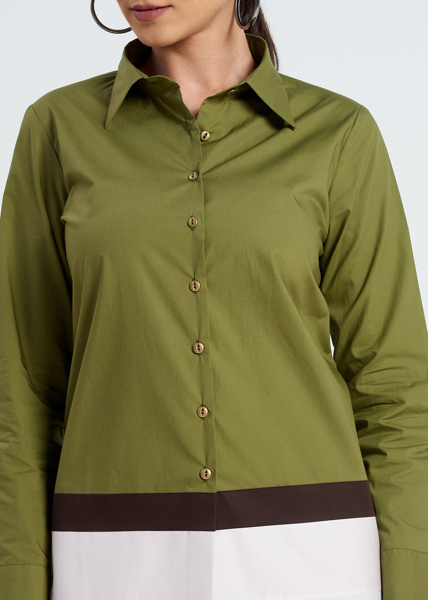 OLIVE COLOR BLOCK LONG SHIRT