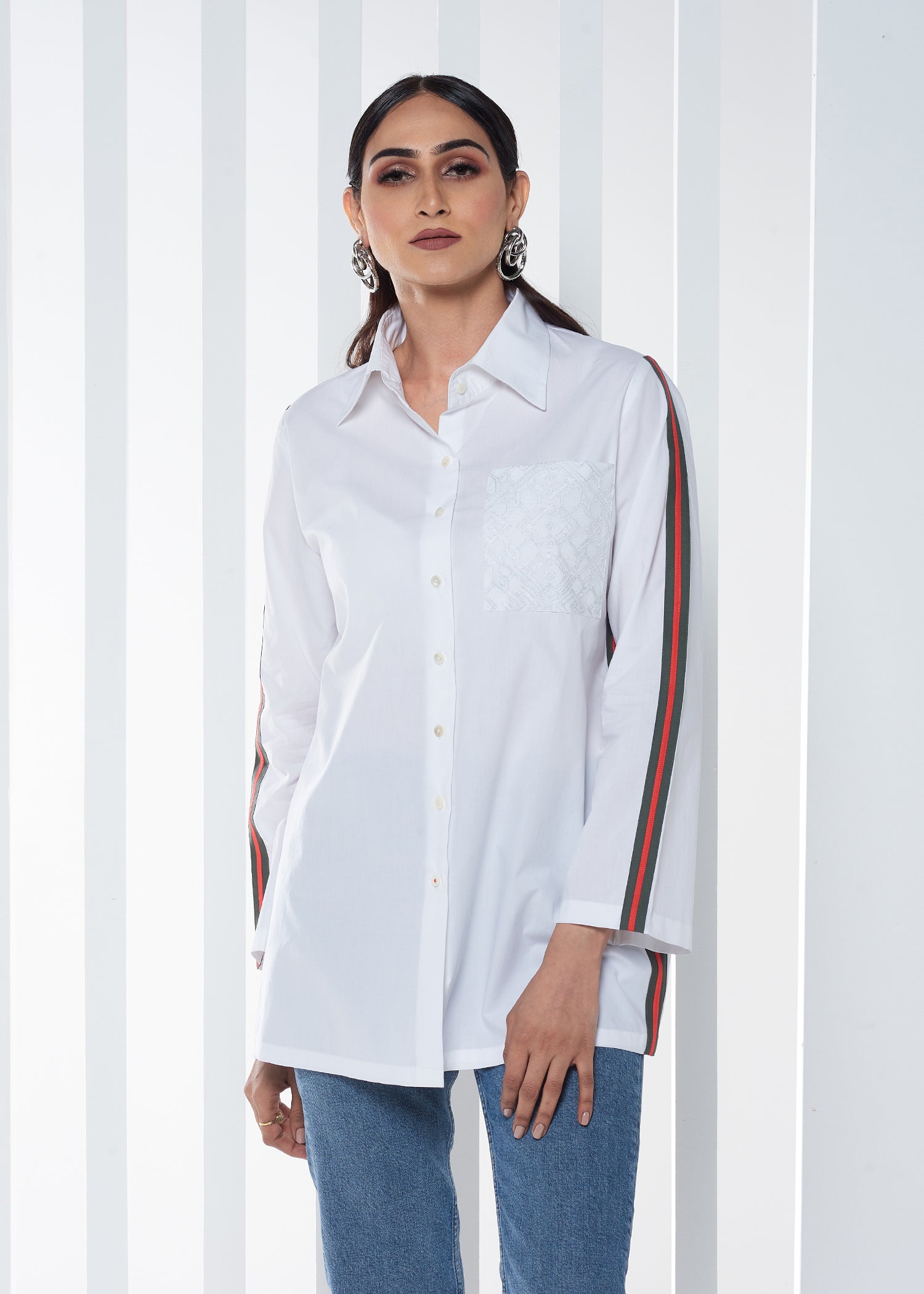 TEXTURED STRIP SHIRT