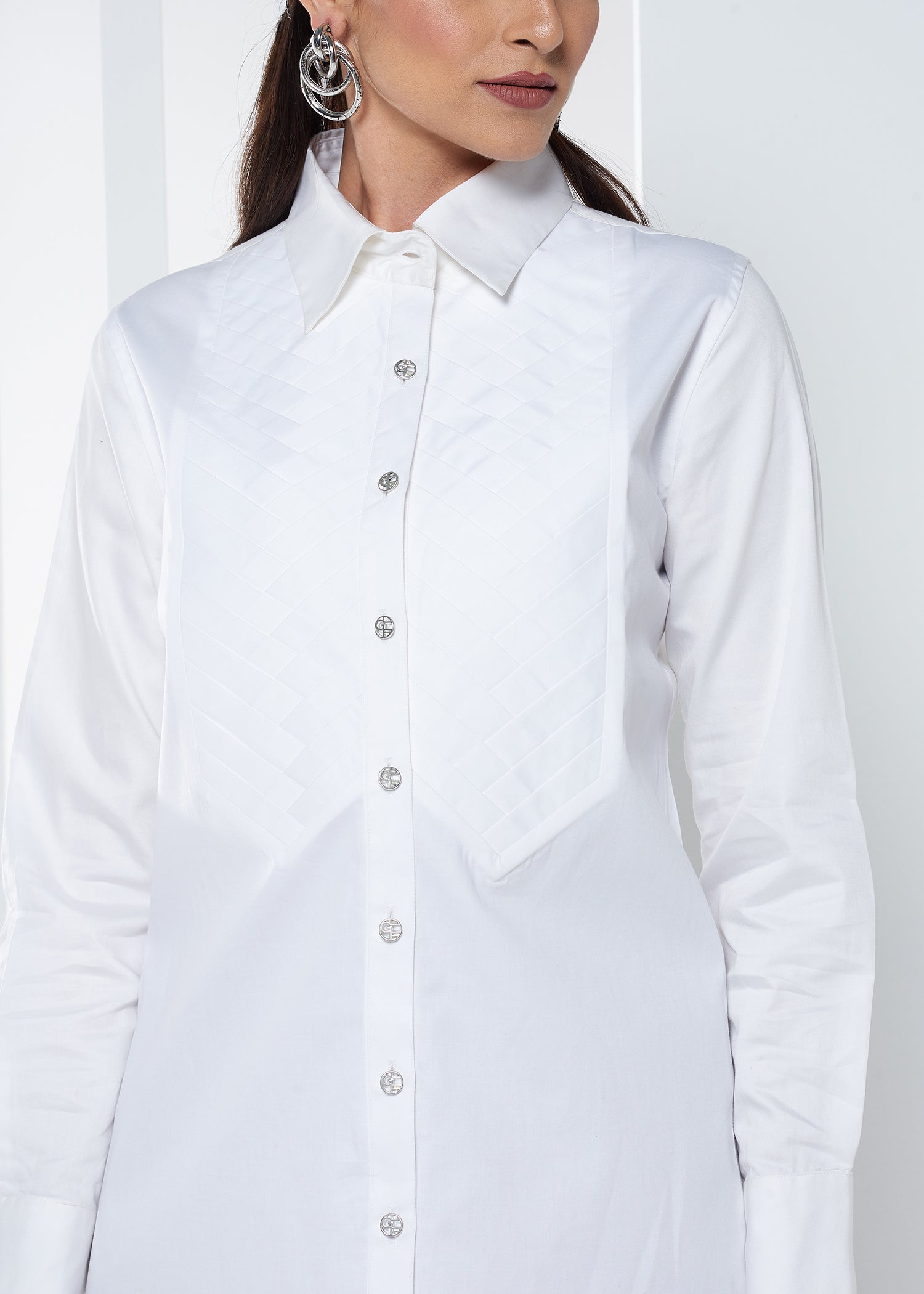 CHEVRON PLEATED SHIRT