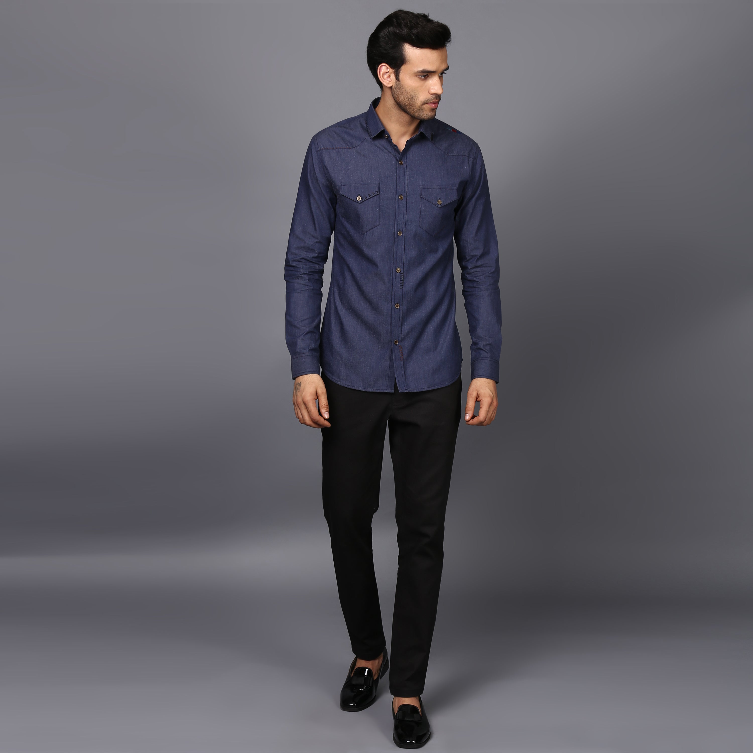CLASSIC DENIM SHIRT