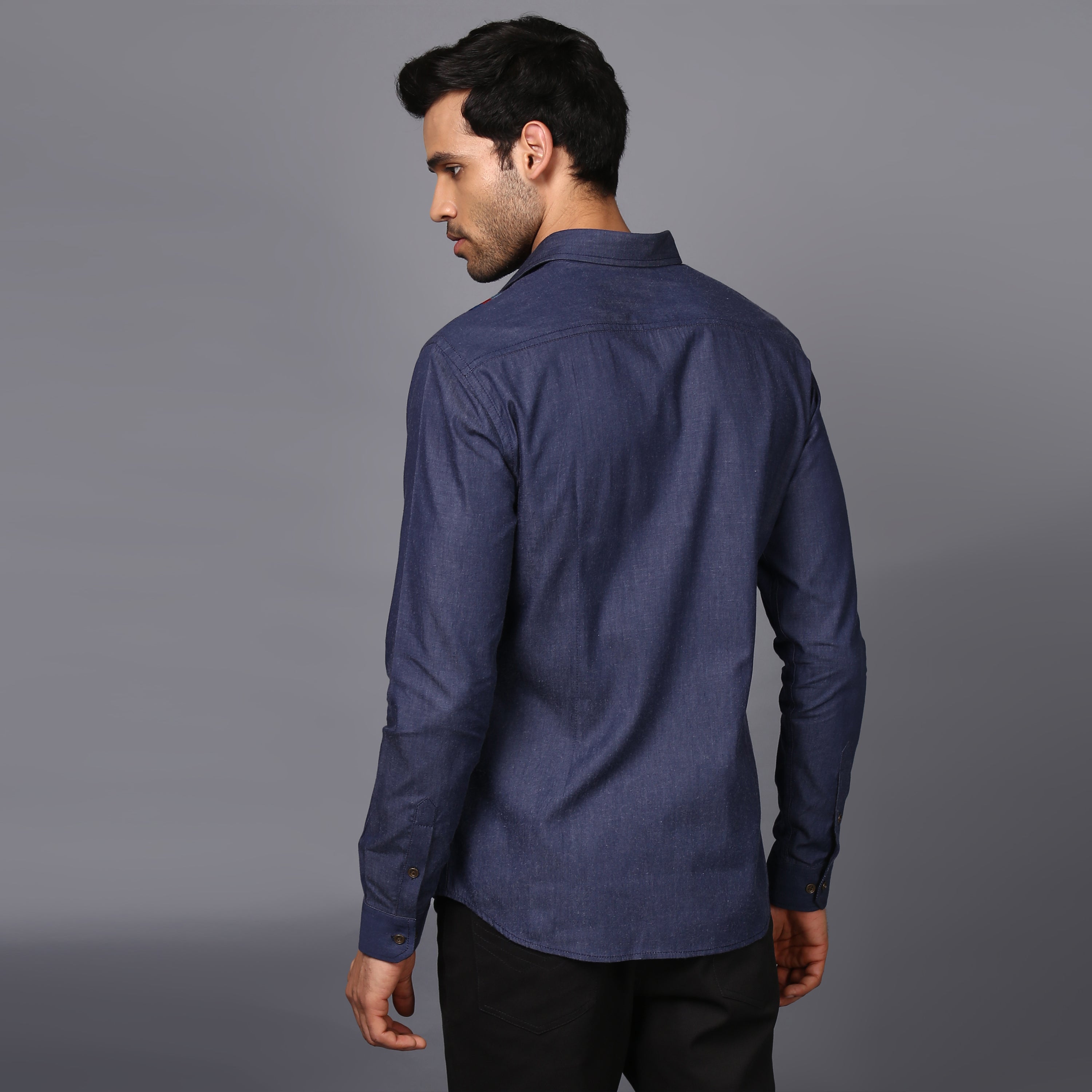 CLASSIC DENIM SHIRT