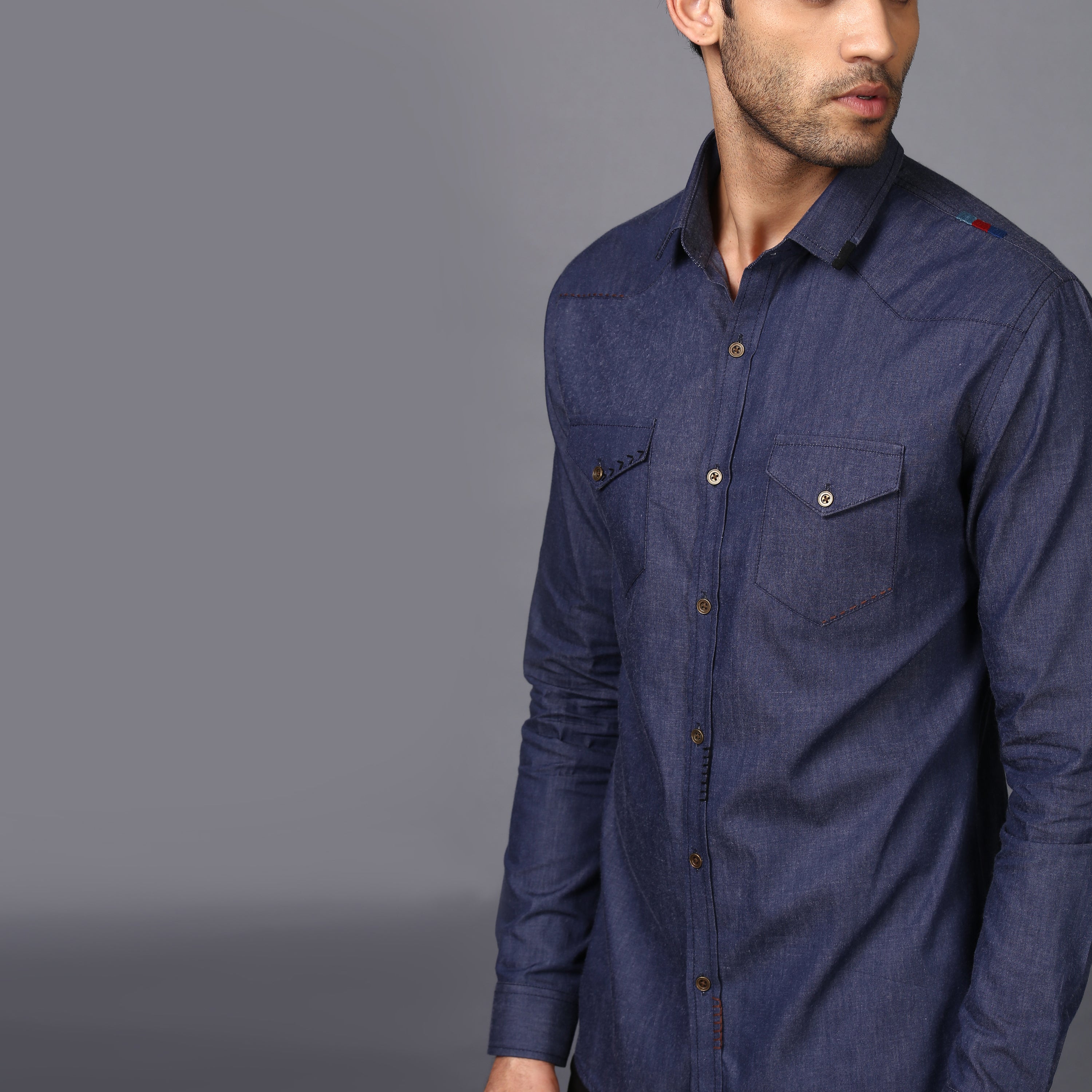 CLASSIC DENIM SHIRT