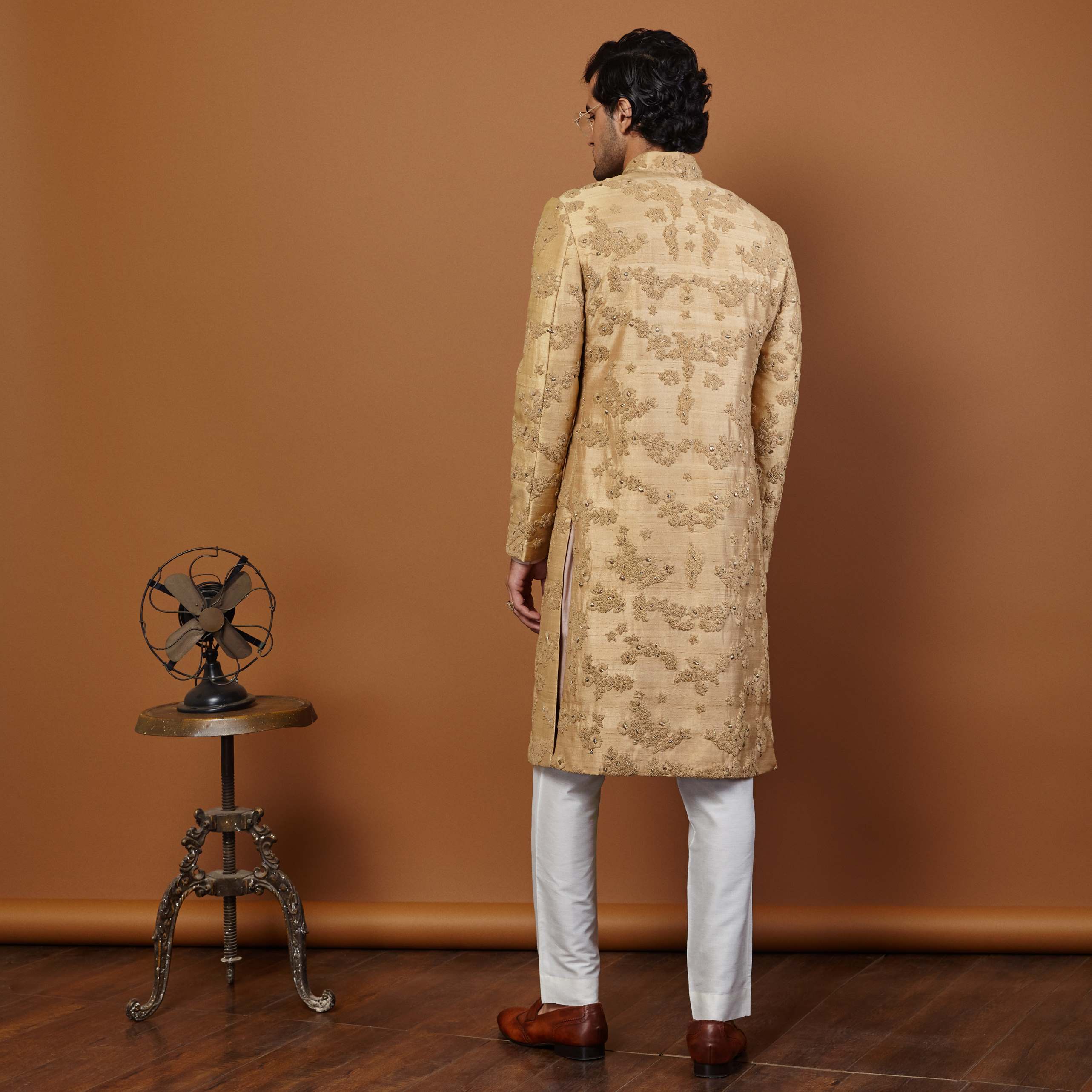 LINEAGE GOLD SHERWANI