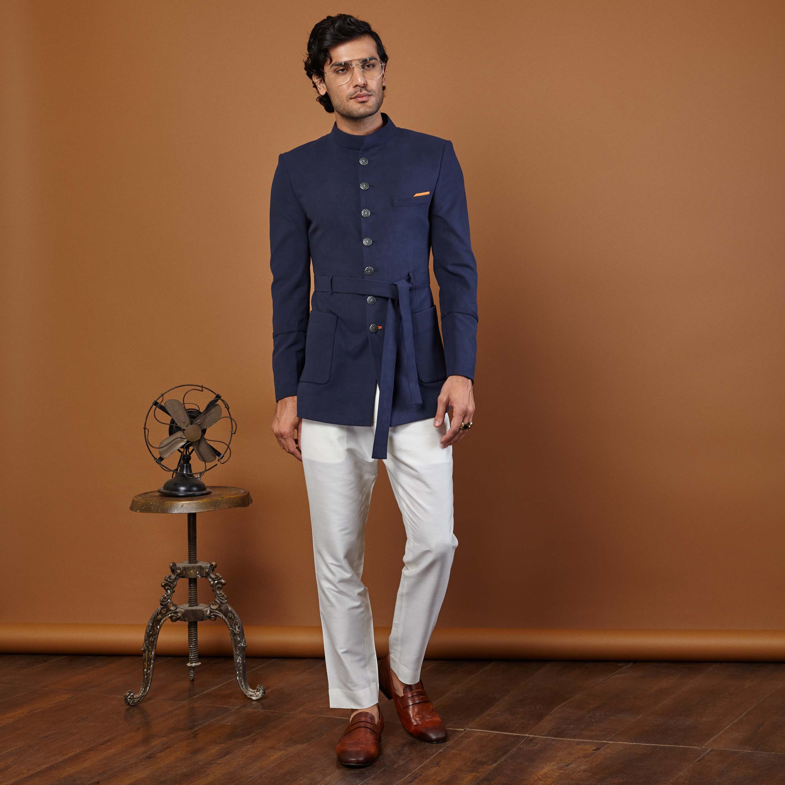 DUSTY BLUE BANDGALA