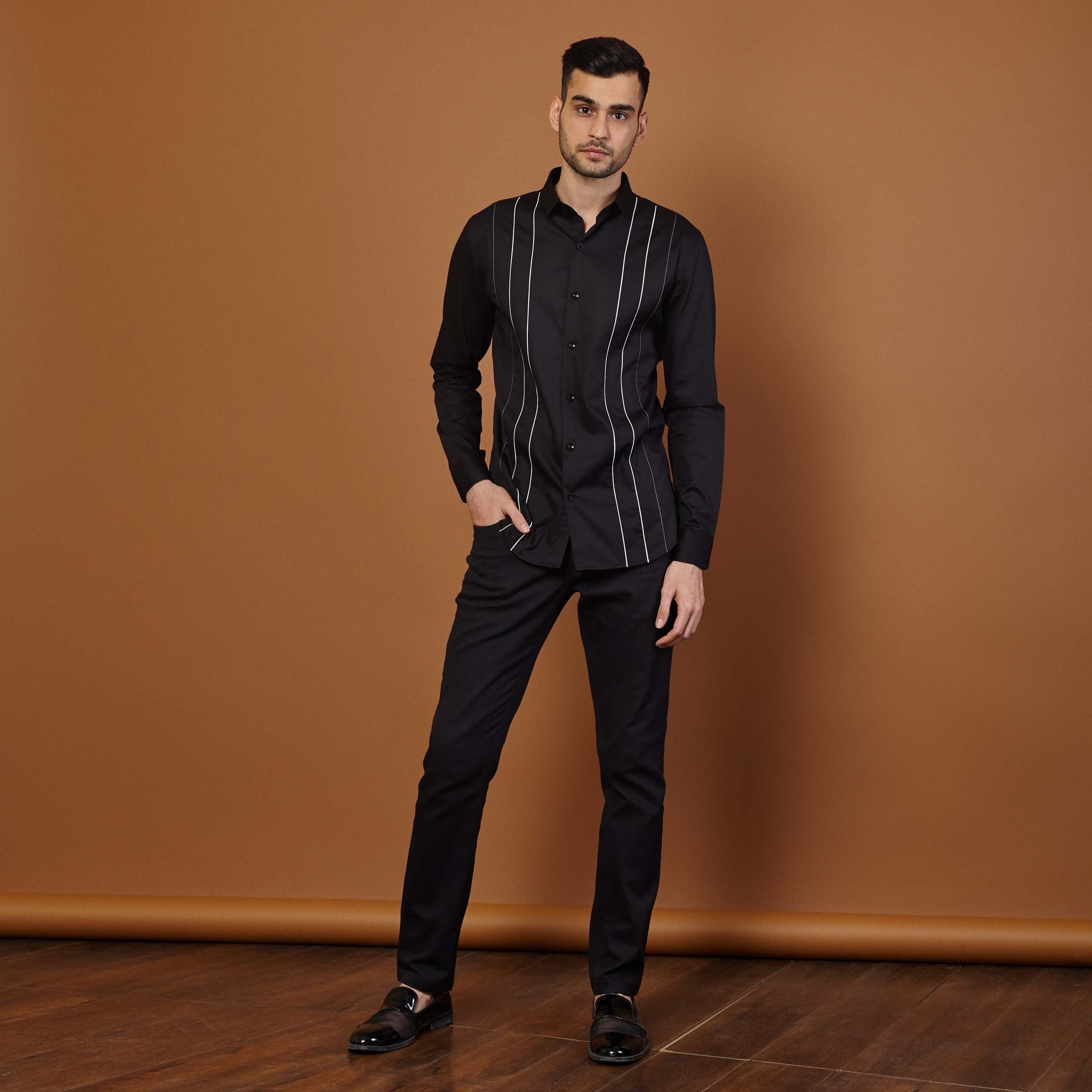 GRADIENT BLACK