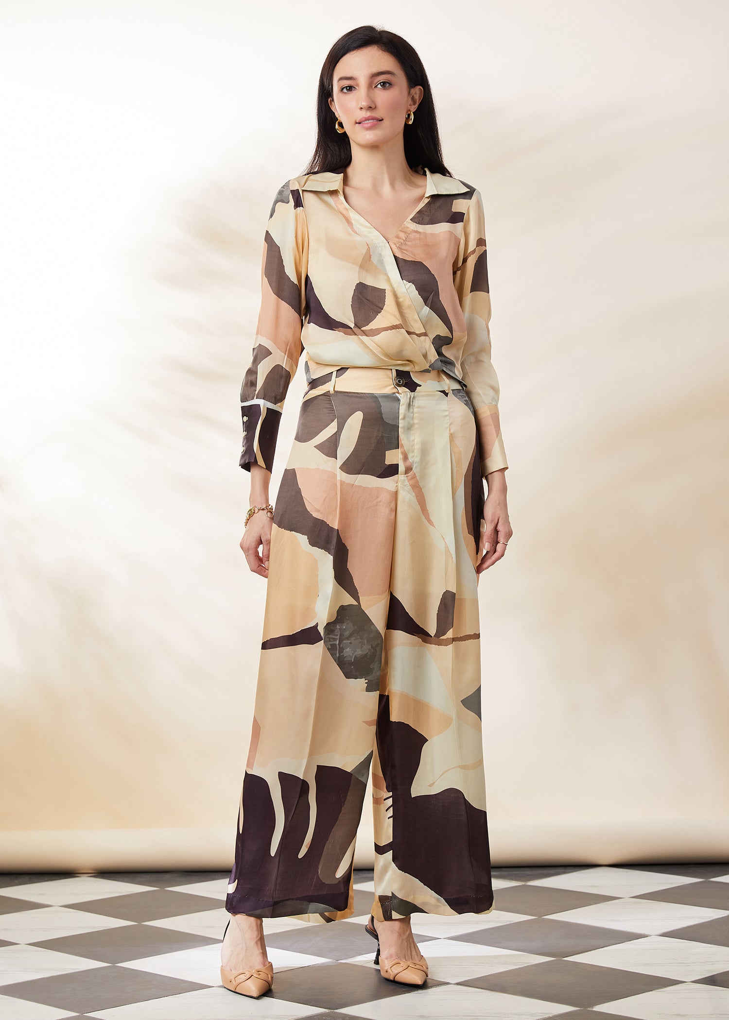 ABSTRACT CO-ORD UNO