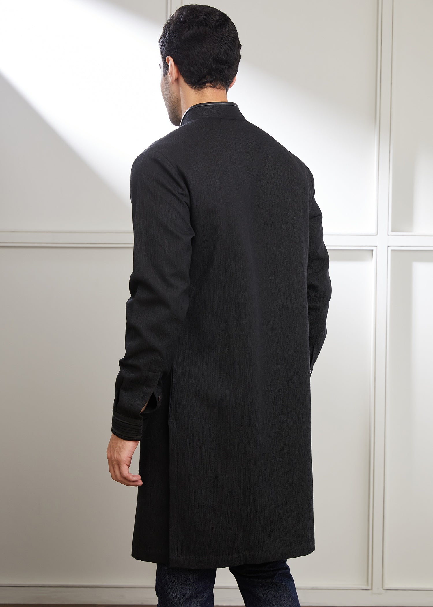 Tagai-Crest Achkan Kurta