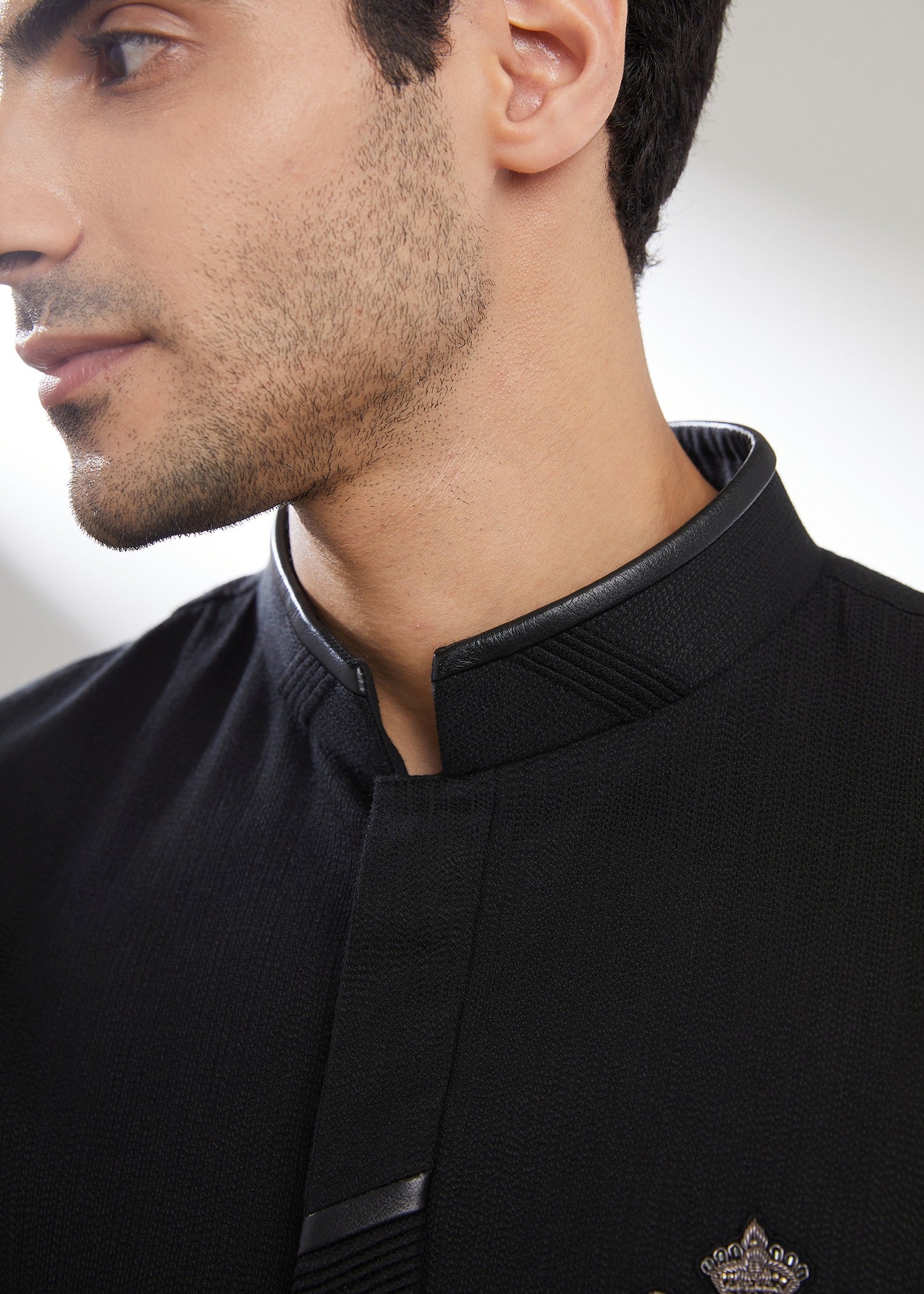 Tagai-Crest Achkan Kurta