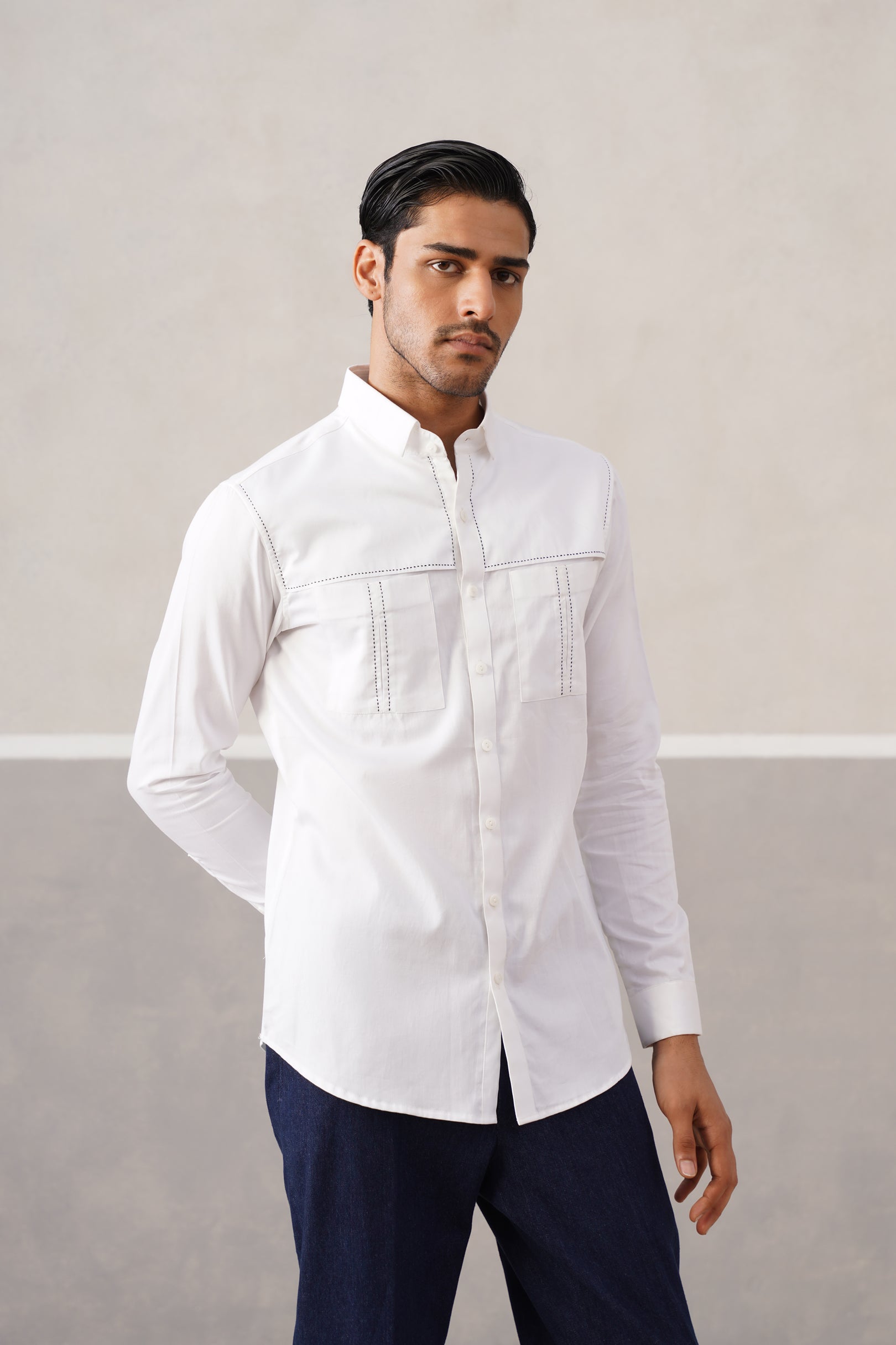 FLOATING TAGAI SHIRT IN WHITE