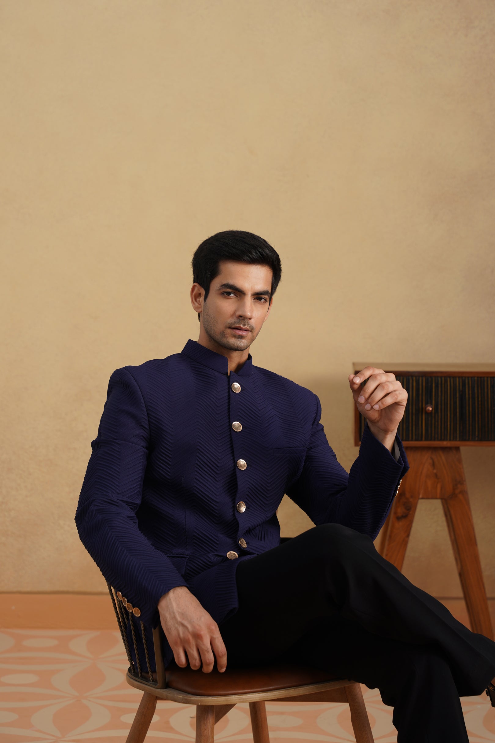 Royal d-n Bandgala with Trousers