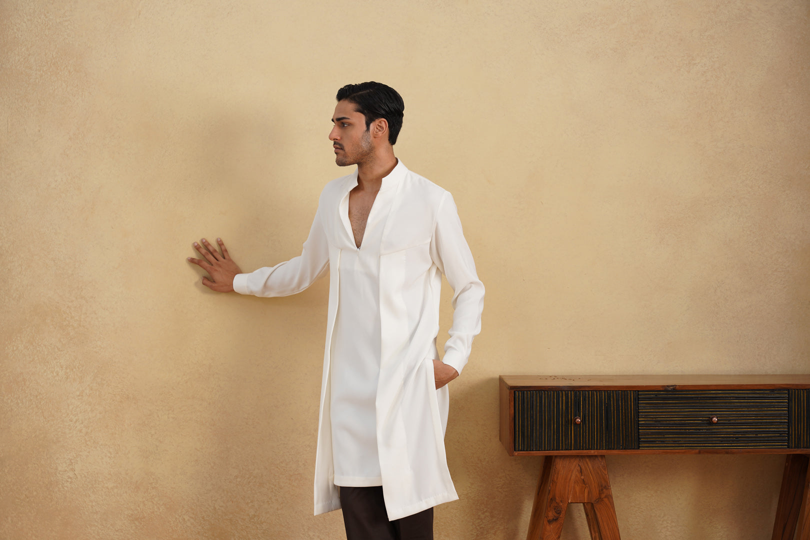 WHITE ODYSSEY KURTA