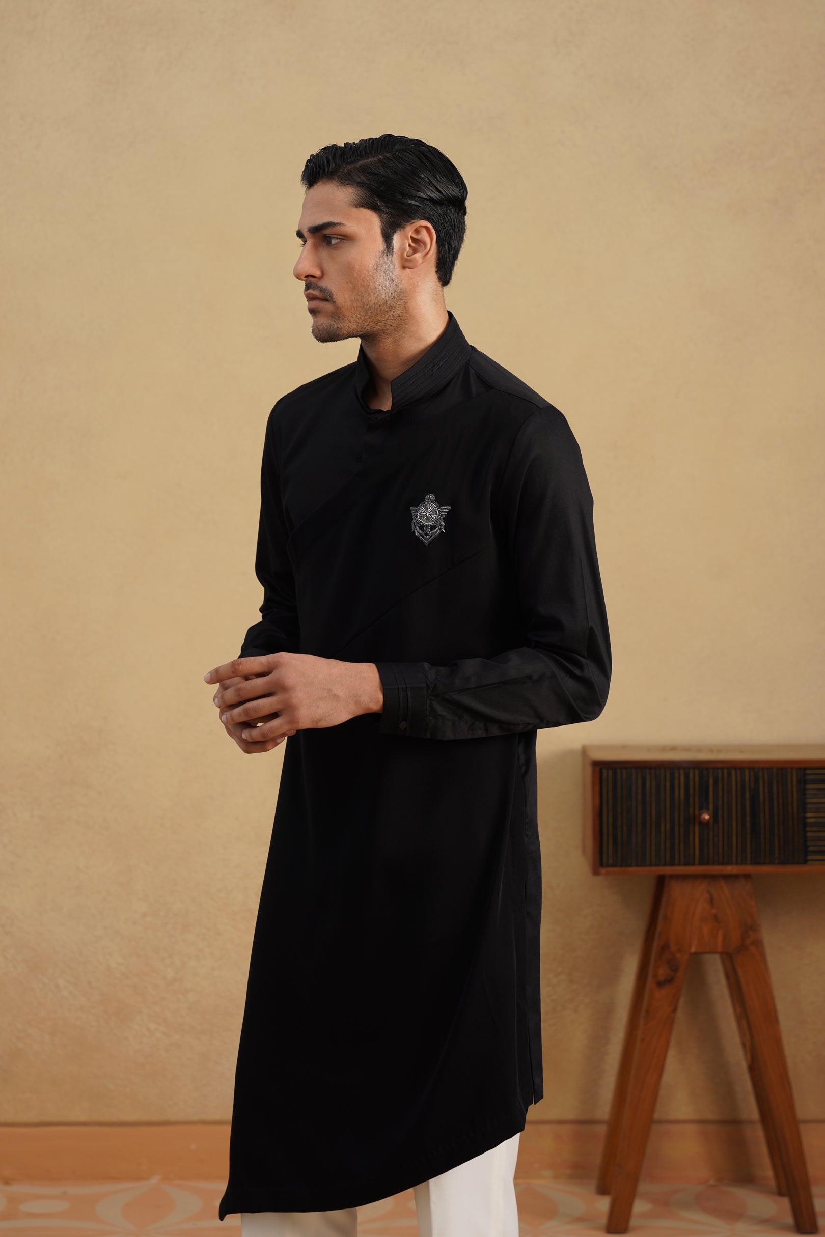 LUXE BLK KURTA