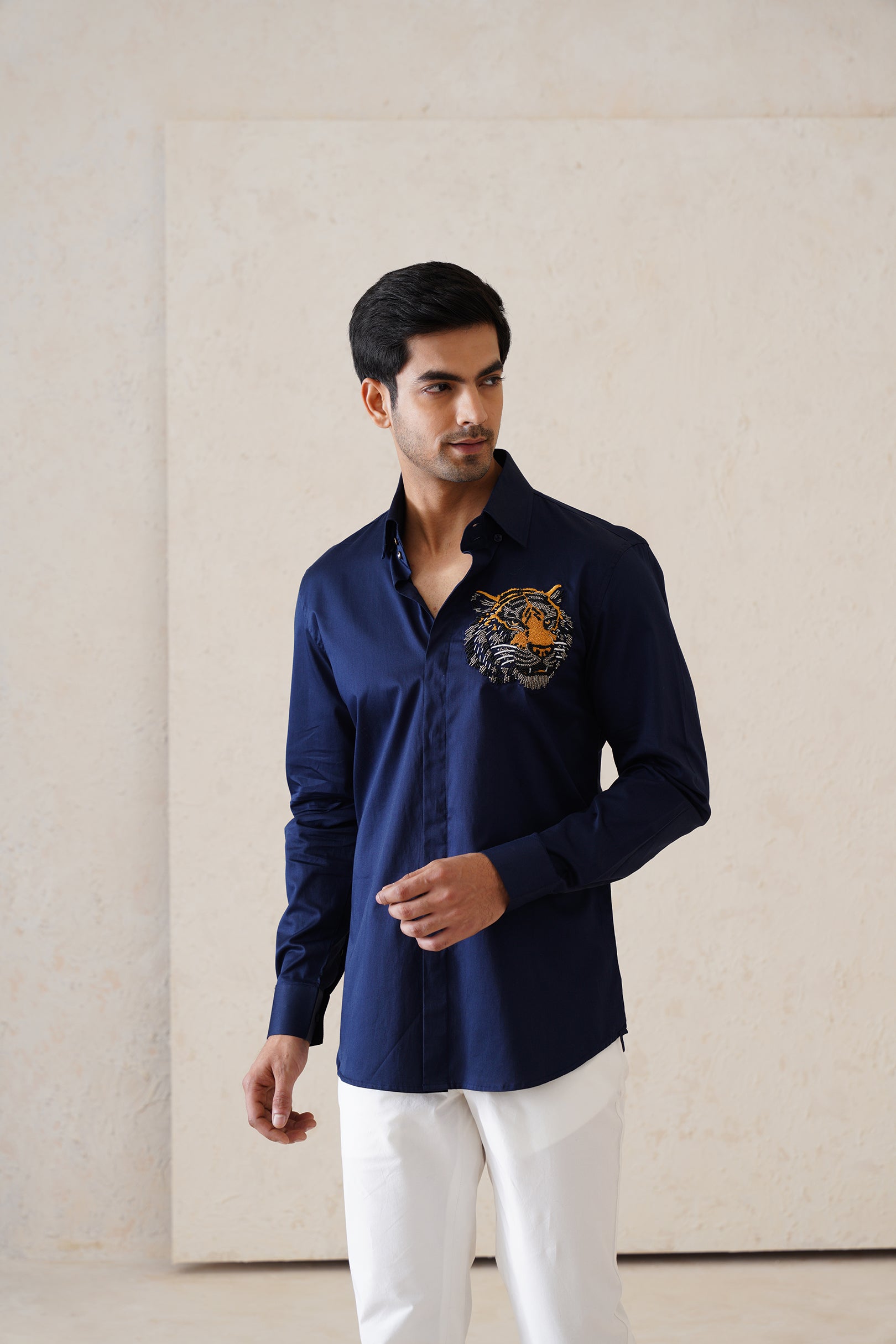 ROAR NAVY SHIRT