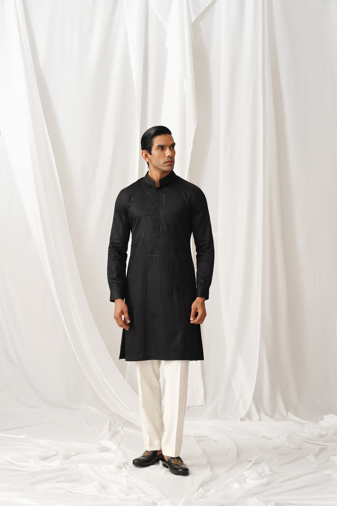 Maze Kurta in Black