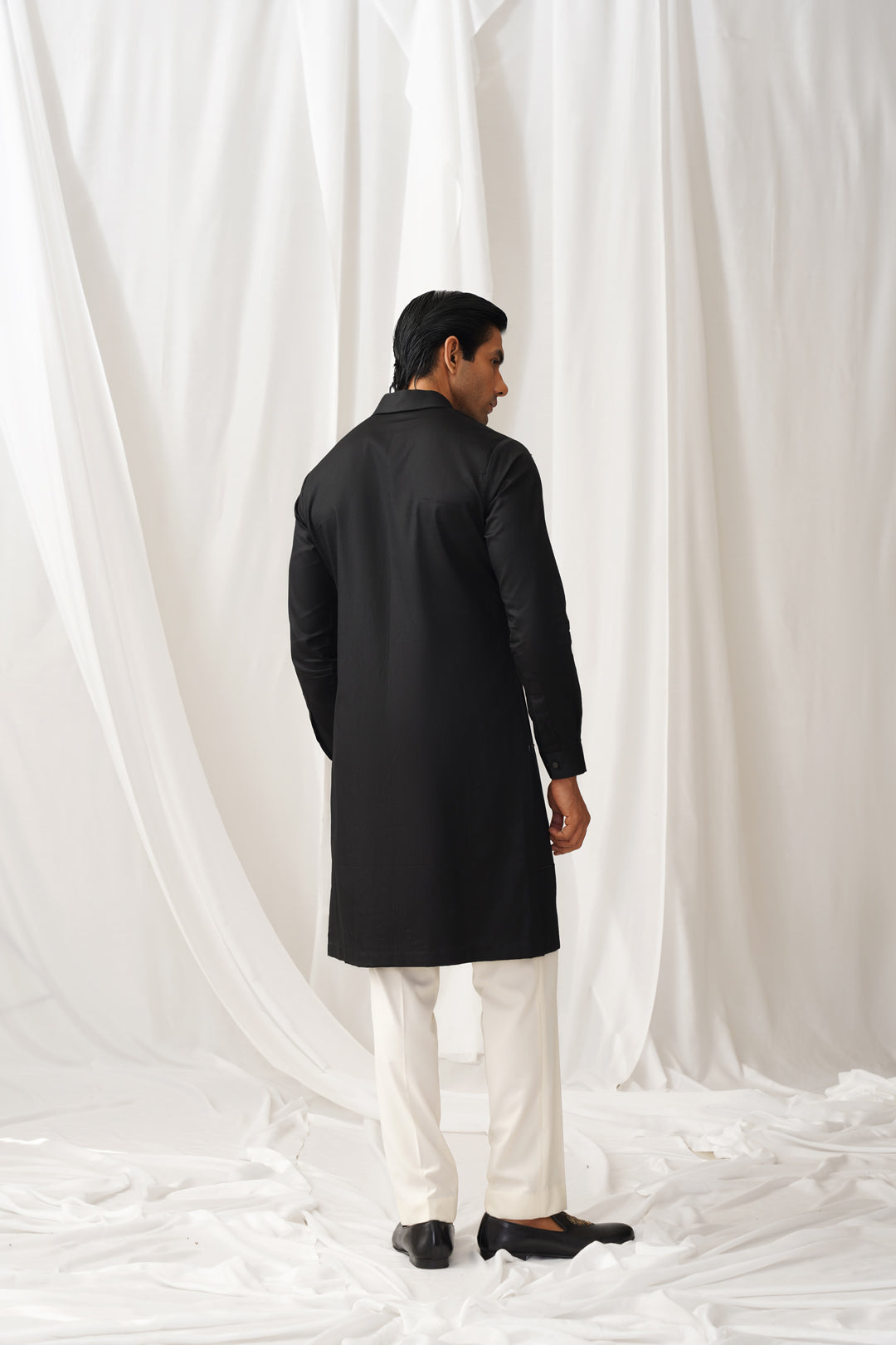 Maze Kurta in Black