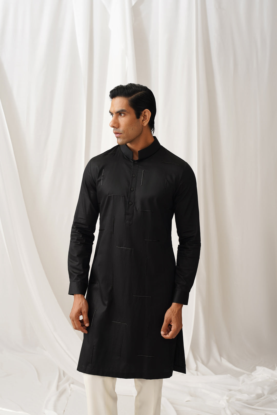 Maze Kurta in Black