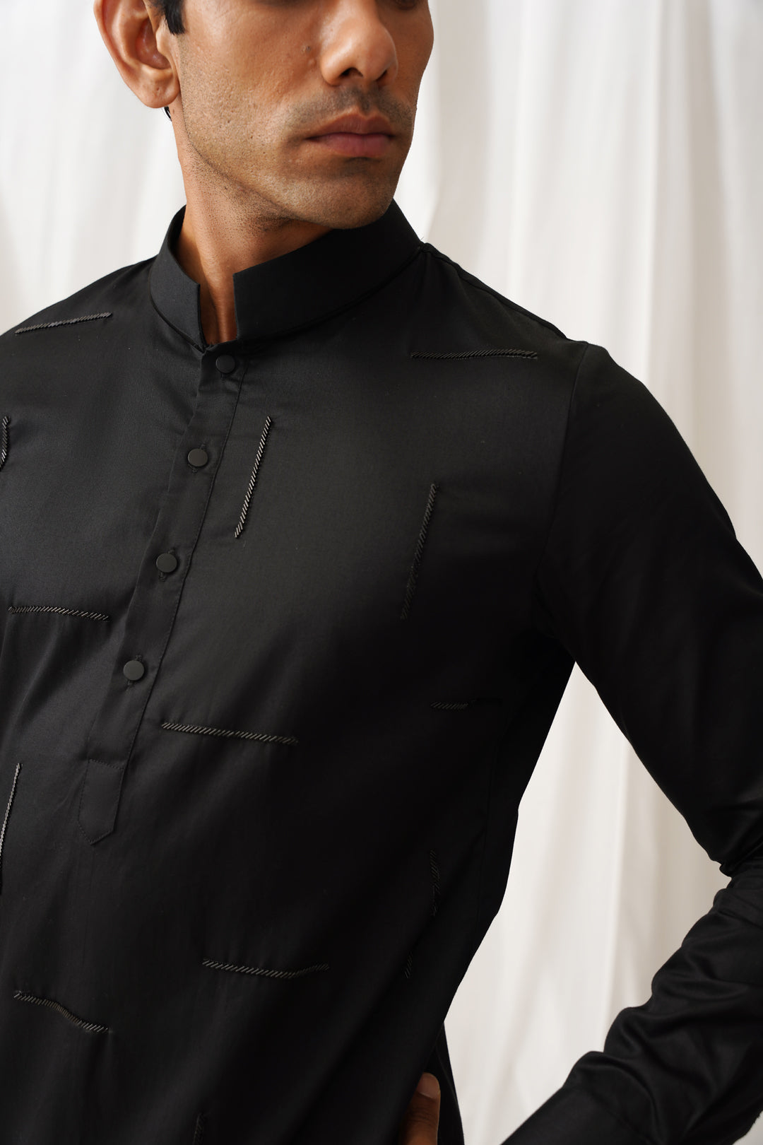 Maze Kurta in Black