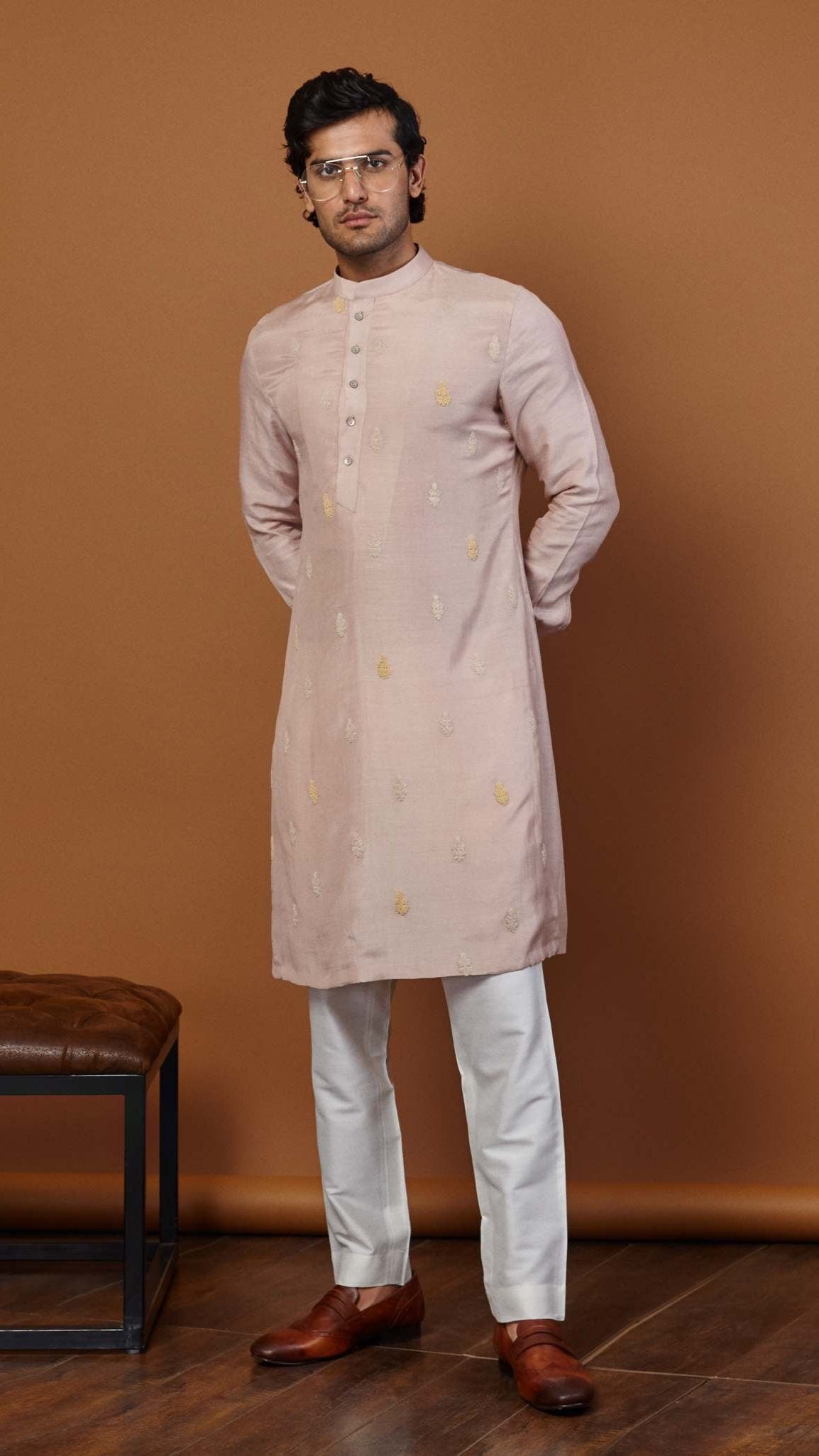 BEADED MOTIF KURTA