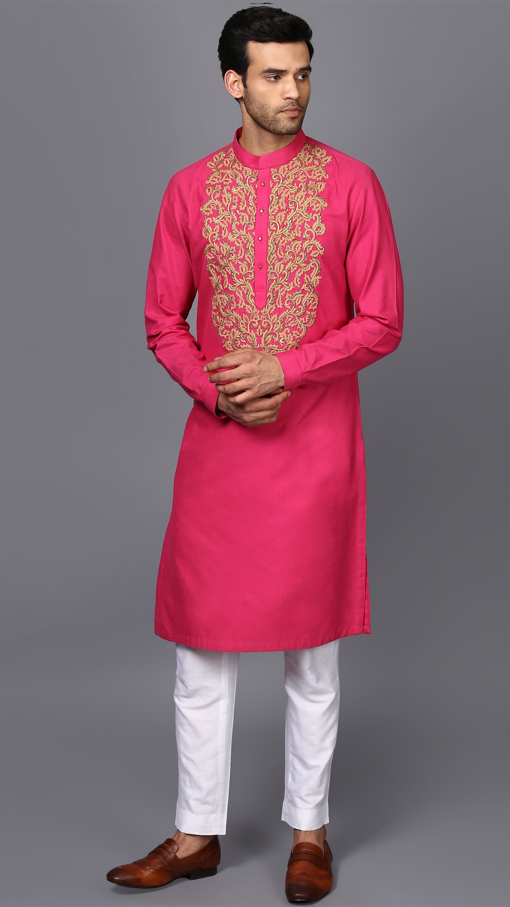 EMBROIDERED KURTA IN FUSHIA