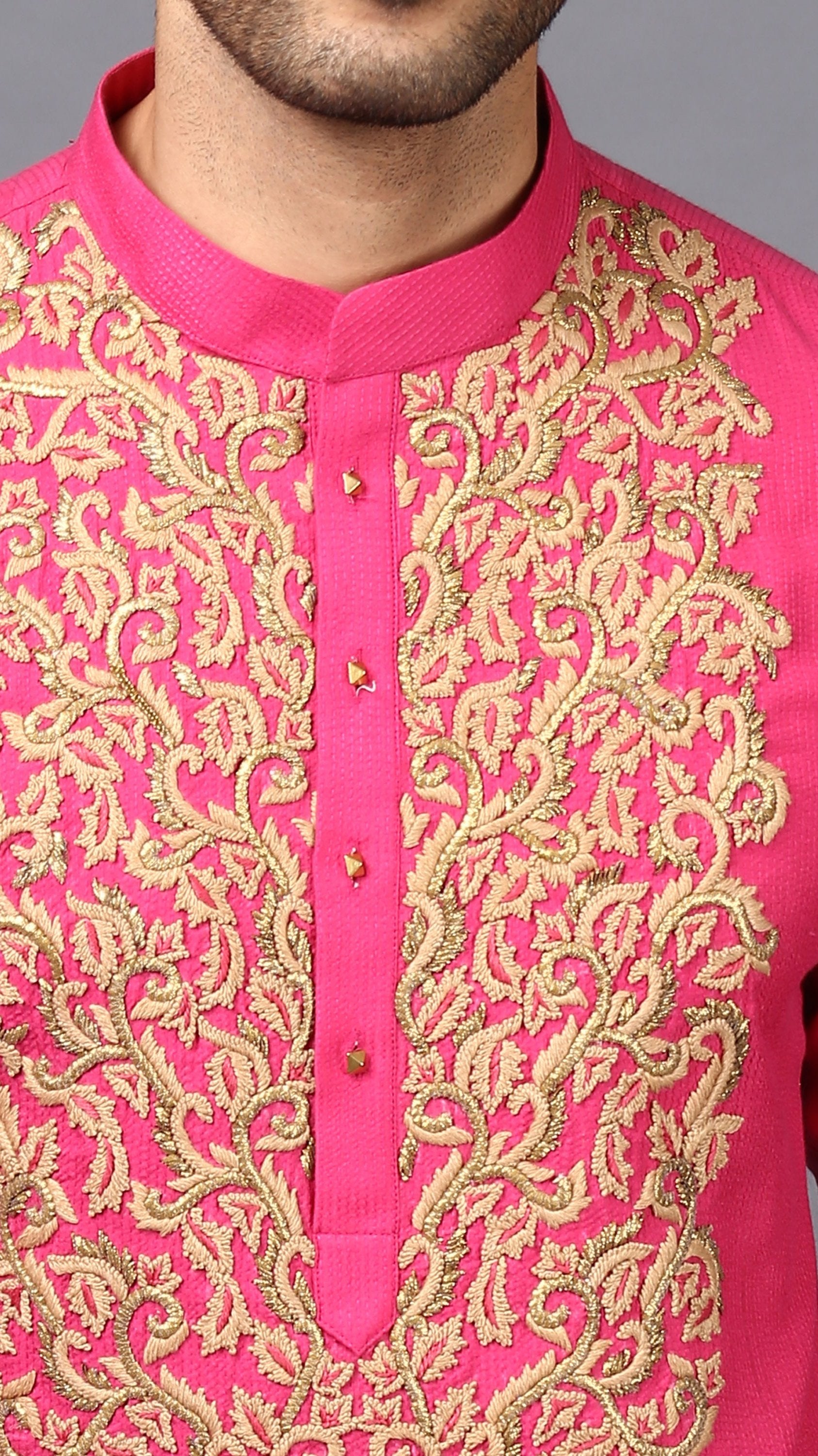 EMBROIDERED KURTA IN FUSHIA