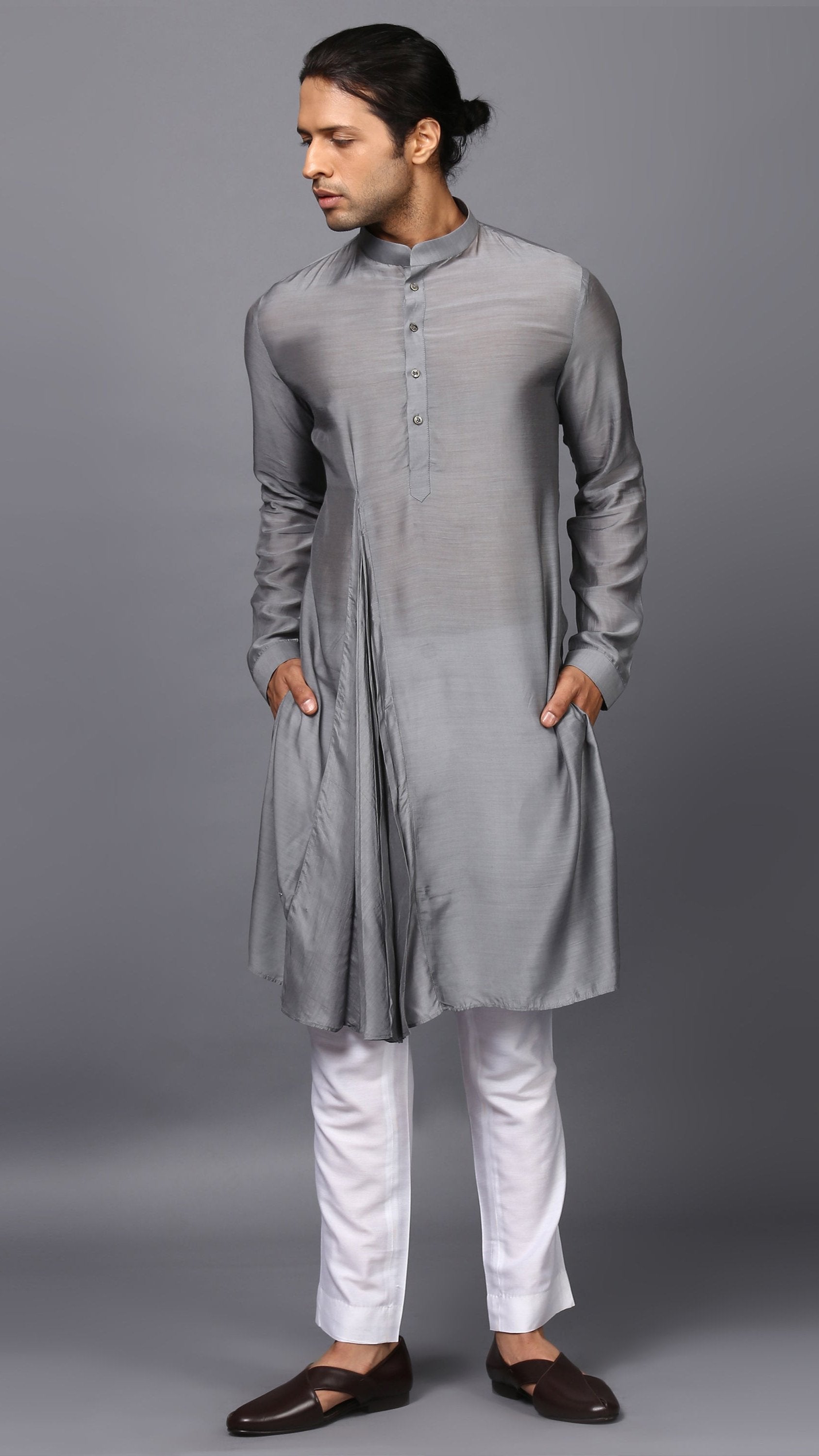 PLEATED DRAPE KURTA IN STEEL