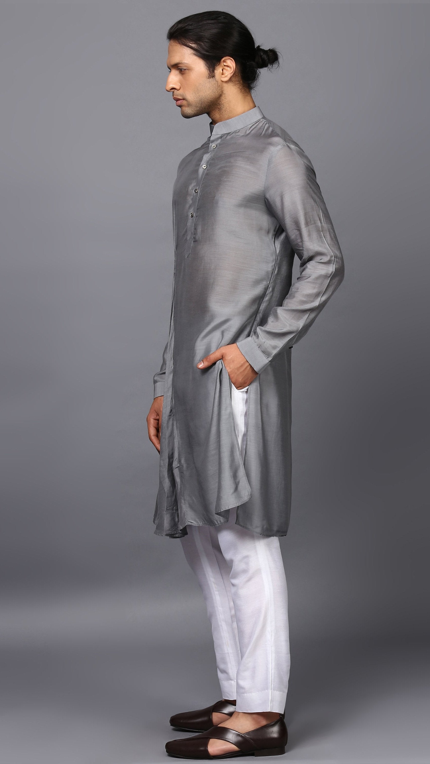 PLEATED DRAPE KURTA IN STEEL