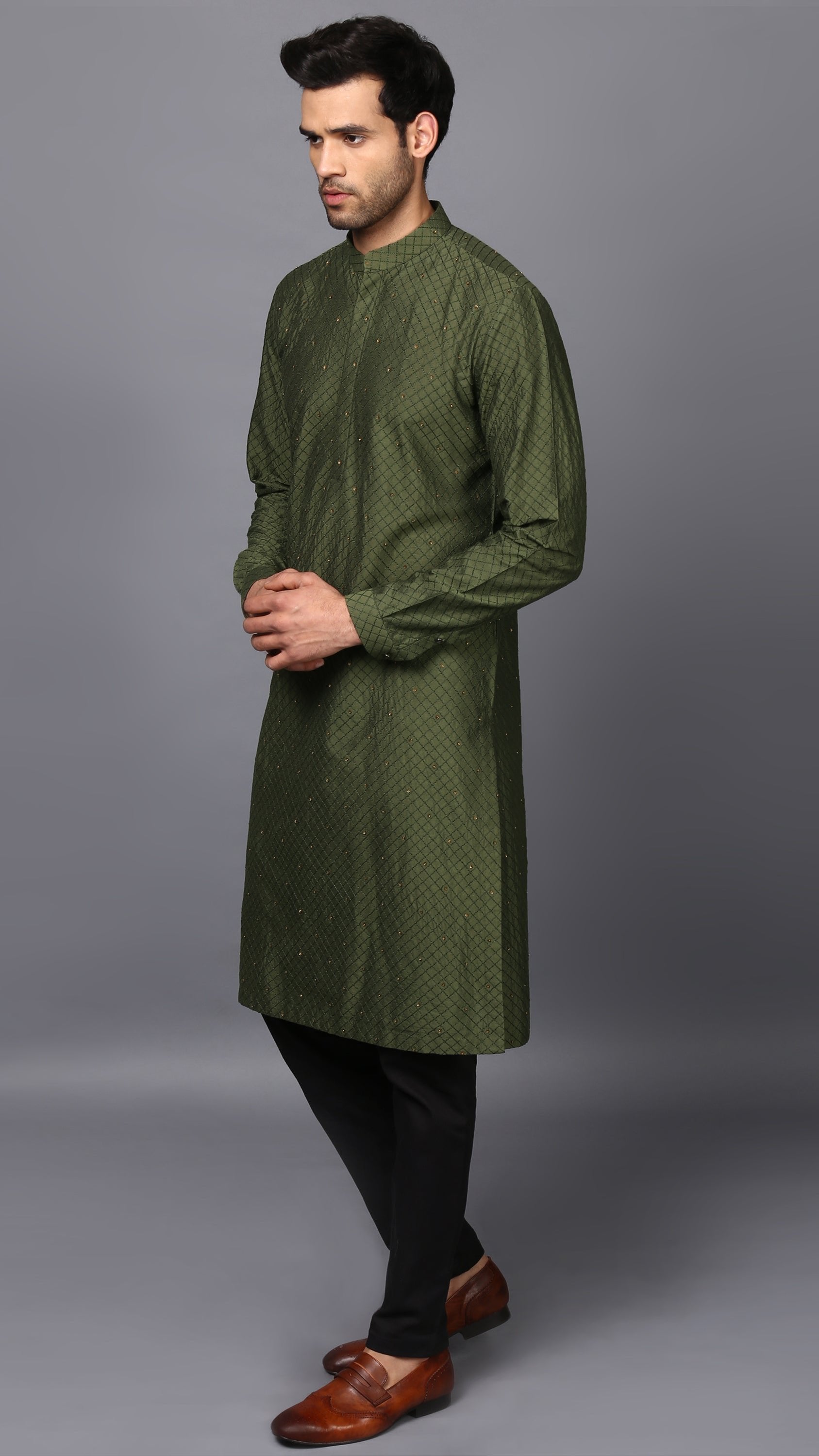 NIGHT SKY KURTA IN FESTIVE GREEN