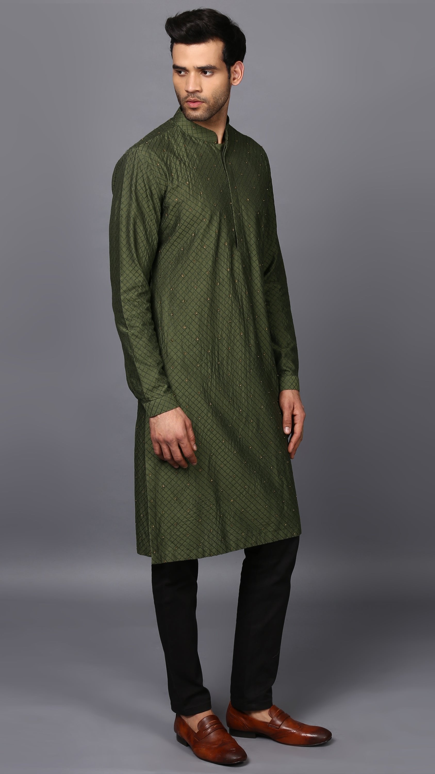 NIGHT SKY KURTA IN FESTIVE GREEN