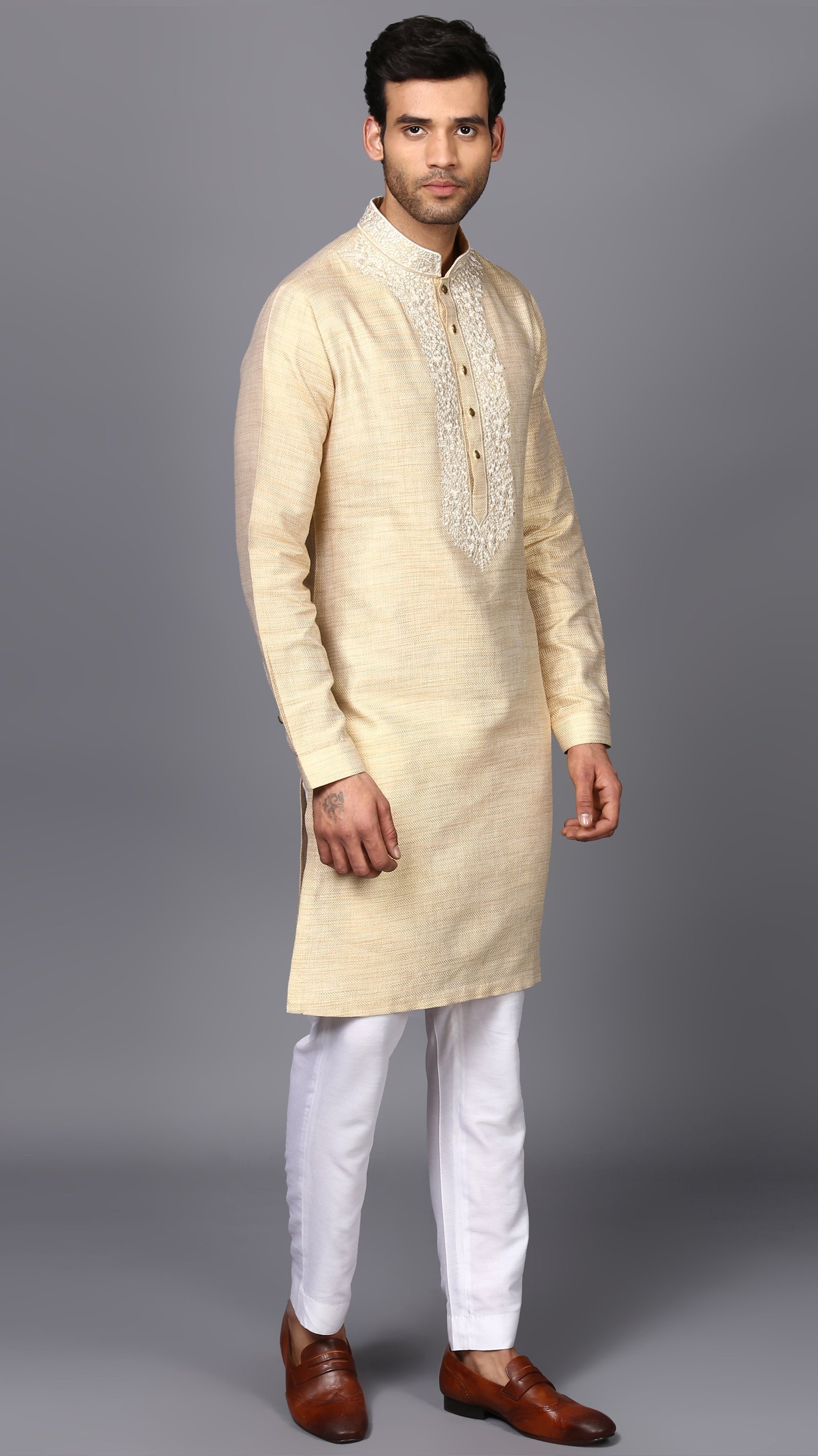 EMBRIODER SILK KURTA IN IVORY