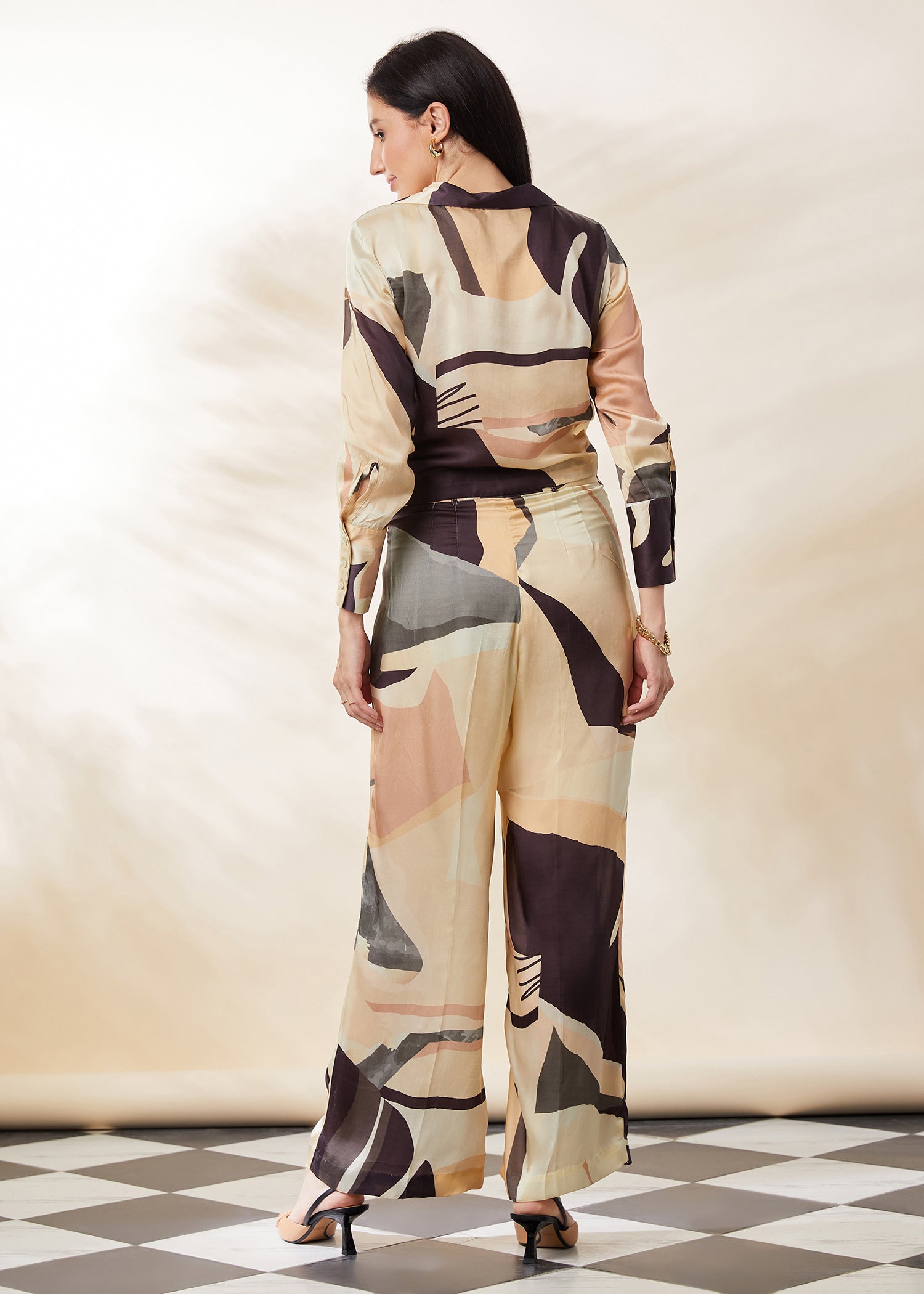 ABSTRACT CO-ORD UNO
